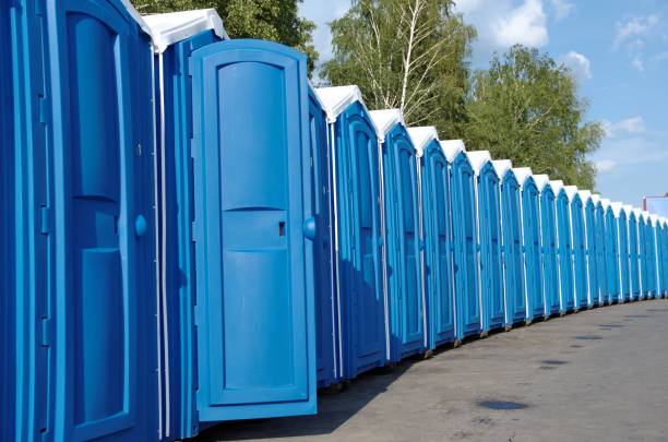 Best Portable restroom trailer rental  in Sparta, NC